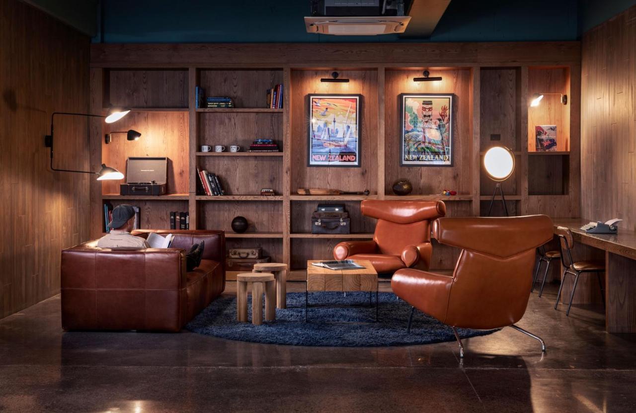 Lylo Auckland Hotel Екстериор снимка The library at the hotel